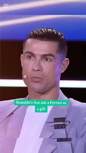 Hijo Abdul Con Ferrari De Oro