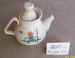 A temperature gauge allows you to see the temperature of water inside the kettle. Red Wing Pottery Collector S Society 2006 And Similar Items
