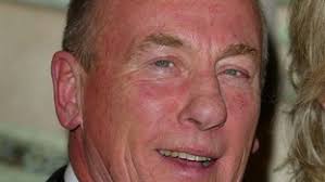 James Heriot actor returns for statue unveiling