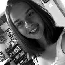 Sabrina Stout (@stoutsabina)