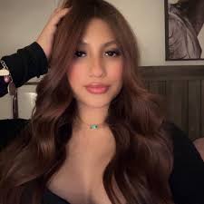 any restaurants hiring experienced servers ?