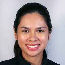 Andrea Robles's Instagram, Twitter & Facebook