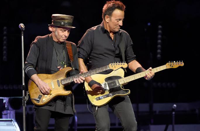 Nils Lofgren - from E Street to That Eric Alper's Show - SiriusXM Canada  Blog