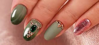 crystal nails news