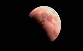 A continuación, te indicamos la hora del eclipse y su punto máximo Luna De Fresa El Eclipse De Hoy Donde Y A Que Hora Verlo