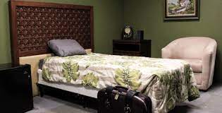 Unlocked history escape rooms in charlottesville offers exciting themes allowing you to explore charlottesville's history in an escape room. Help Get Me Outta Here Popular Escape Rooms On Oahu Hawaii Aloha Travel