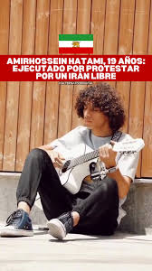 💔 Amirhossein Hatami tenía 19 años. Fue detenido durante las protestas de enero en Teherán y ejecutado al amanecer del 2 de abril en la prisión de Ghezel Hesar., El régimen lo acusó de cargos ...
