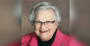 Chelsea Wiese's Instagram, Twitter & Facebook