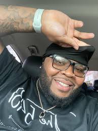 New here from Chicago and good morning AR ਧੰਰੇ سرر تت