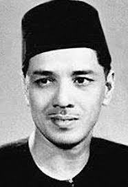 Darimana datangnya idea untuk mencipta bendera? Mohamed Hamzah Pencipta Jalur Gemilang
