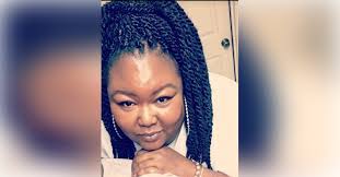 Danielle Dade's Instagram, Twitter & Facebook