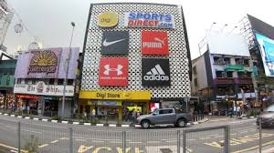 Potete anche usare gli autobus gokl gratuiti con fermate presso le principali attrazioni della capitale. Adidas Store Stock Video Footage 4k And Hd Video Clips Shutterstock