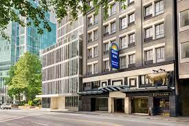 Big kahuna's water and adventure park is minutes away. Days Inn By Wyndham Vancouver Downtown Vancouver Bc Hotels