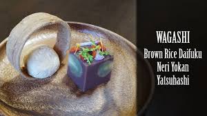 Nettoyer, assaisonner et précuire les crabes. Traditional Japanese Desserts Wagashi Brown Rice Daifuku Mochi Neri Yokan Yatsuhashi Youtube