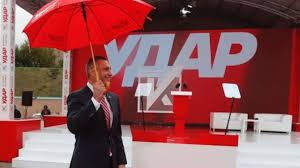 У липні 2012 року відбувся другий бій володимира кличка з обов'язковим претендентом за версією ibf, тоні томпсоном. Okntgkuqqh B1m