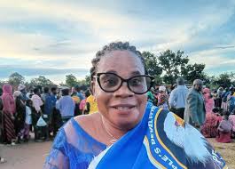 MzatiOnline Mkulu wa amayi m'chipani cha People's Transformation (PETRA) a  Peggie Siula Mkango atuluka m'chipanichi ndikulowa chipani cha People's  Development (PDP). Poyankhula ndi Mzati, a Mkango ati alowa chipanichi  ponena kuti chili