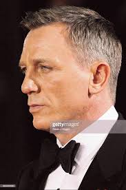 Pin By Irina Georgiyesh On Haircut Daniel Craig Daniel Graig Daniel Craig James Bond