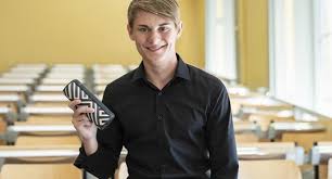 Juli 1994 ist der schweizer nationalfeiertag gesamtschweizerisch ein arbeitsfreier tag, nachdem das schweizer stimmvolk die volksinitiative «für einen arbeitsfreien bundesfeiertag (1. Kein Feuerwerksverbot Am 1 August In Stein Am Rhein Schaffhauser Nachrichten