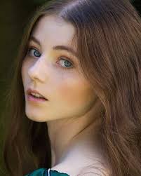 Ursula Todd ♥️ . . . . Tags: #thomasinharcourtmckenzie  #thomasinmckenziebiggestfan #thomasinmckenzieespañol #thomasinmckenzie  #annehathaway #anyataylorjoyedit #anyataylorjoyfanpage #anyataylorjoyedits  #anyataylorjoy #edgarwright ...