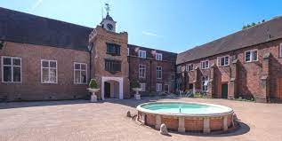 Choose from more than 10,000 properties. Fulham Palace Trust é¢†è‹±