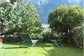 Se vuoi soggiornare in una casa vacanza o un appartamento in valle d'aosta, considera che i prezzi più alti li potresti trovare tendenzialmente nei. Affitti Case Vacanze Valle D Aosta Appartamenti Case E Ville Vacanze Valle D Aosta