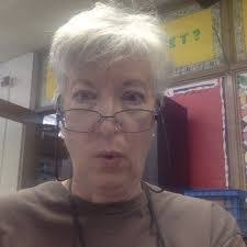 Debbie Sholar's Instagram, Twitter & Facebook