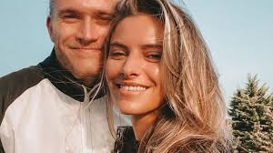 Commissario laurenti (tv series, 5 episodes) In Isolation Streit Bei Sophia Thomalla Und Loris Karius Fox News Youtube