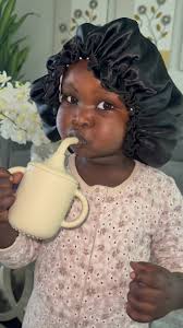 Lulu with her cute eyes and cheeks ❤️👌🏽 #babygirl #cutenessoverload #cute 