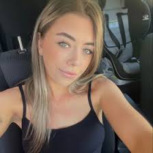 Ella McCarthy-Kok (ellamccarthykok)