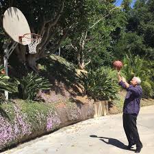 A Little Basketball Break Before Hitting The Road With My Wife For A Weekend Getaway I M Incredibly Excited About Taking The Weekend To Instalikes