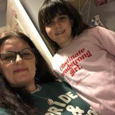 Alisa Cotton's Instagram, Twitter & Facebook