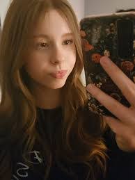 Allie Dotson's Instagram, Twitter & Facebook