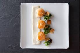 Recette De Saint Jacques Poelees Beurre Blanc A La Mandarine Mousseline De Cerfeuils Tubereux Facile Recette Recette Saint Jacques Poelees Cerfeuil Tubereux