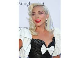 Lady gaga's dog walker was shot and two of the singer's french bulldogs were stolen in hollywood during an armed robbery on. Lady Gaga S Dognapping Dog Walker Expected To Make Full Recovery