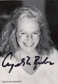Angelika Bender Original Autogramm Foto-AK Schauspiel Film TV Kult 2309096 