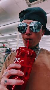 How can anyone shop here 😳 nope. Never. Again. 🙌🤣😳 @asonbeck