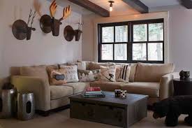 With safari and african home decor at your disposal, you'll find just the thing to boost your look—whether that's a sleek cheetah sculpture or an exotic lamp. 20 Wall Mounted Animal Heads In The Living Room Home Design Lover