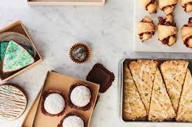 How To Pack And Mail Holiday Cookies Cookie Box Holiday Cookies Perfect Cookie