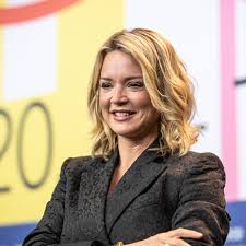 The latest tweets from virginie efira (@virginieefira). Datei Virginie Efira 4002 Jpg Wikipedia