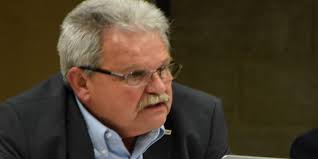 Researcher with Enbridge past to lead Line 5 study