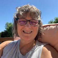 Meanwhile, hypermobile people are laughing at the insinuation that Tylenol  does anything at all.