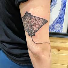 The feather tattoo designs vary according to the type of bird, species, and size. Pin By Rally Quesenberry On Jayden Sleeve Tattoos Ocean Tattoos Eagle Ray