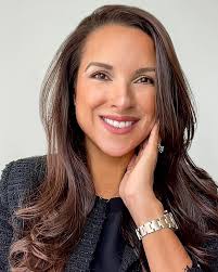 Headshots done via FaceTime. Need an updated headshot without leaving your  home? DM me.