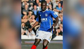 Papa bouba diop plays the position midfield, is 42 years old and 194cm tall, weights 94kg. Td6mdteudk1mam