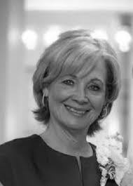 Vicki Fehr's Instagram, Twitter & Facebook