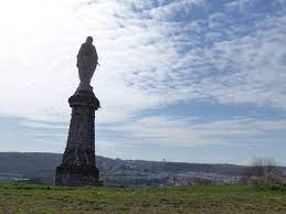 #hayange #valdefensch #moselle #lorraine #usine #siderurgie». Photo A Hayange 57240 La Statue De La Vierge Surplombant La Ville Hayange 319327 Communes Com
