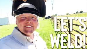 Teeter-Totter Pump Hoist Pipe Rack