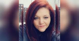 Shelly Pedigo's Instagram, Twitter & Facebook