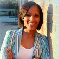 Aileen Watts's Instagram, Twitter & Facebook