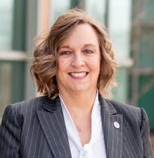 What is unique to Longwood alumni?